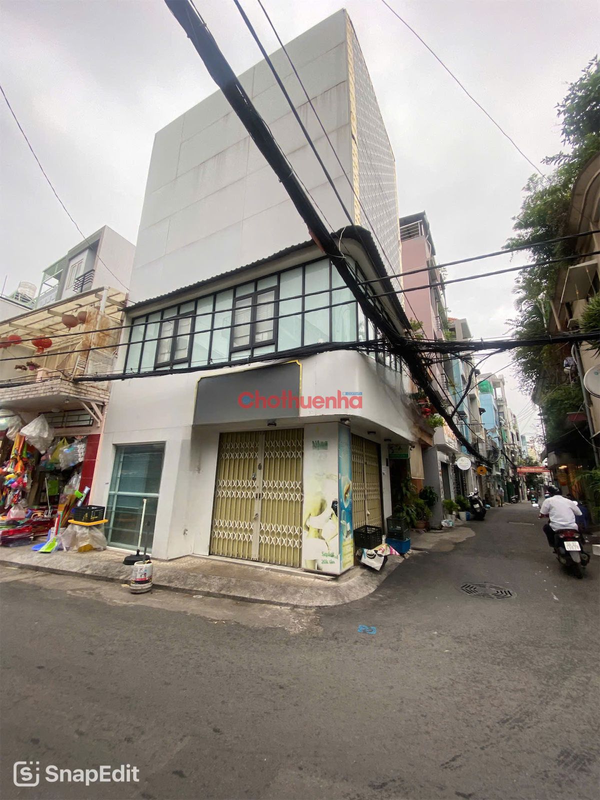 Mặt tiền Nguyễn Đình Chiểu Phường 4 Quận Tân Bình , 1 trệt 2 lầu