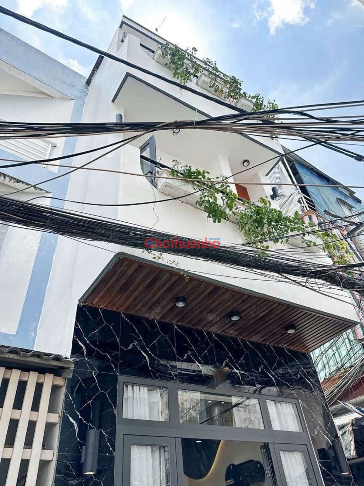 Cho thuê nguyên căn  mới đường Vạn Kiếp, Phường 3, Quận Bình Thạnh - 2 phòng, giá chỉ 14 triệu