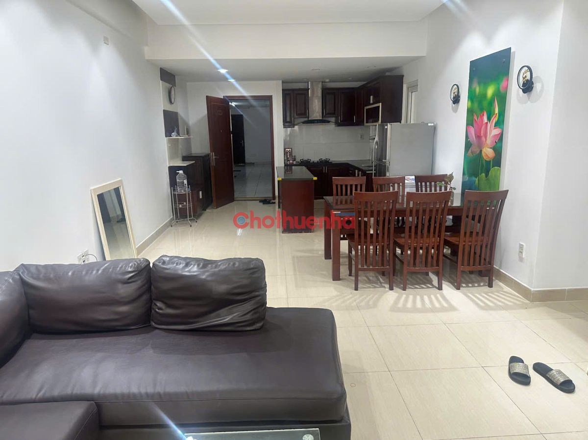 Cho thuê căn hộ Full nội thất 3PN - 2WC VẠN ĐÔ