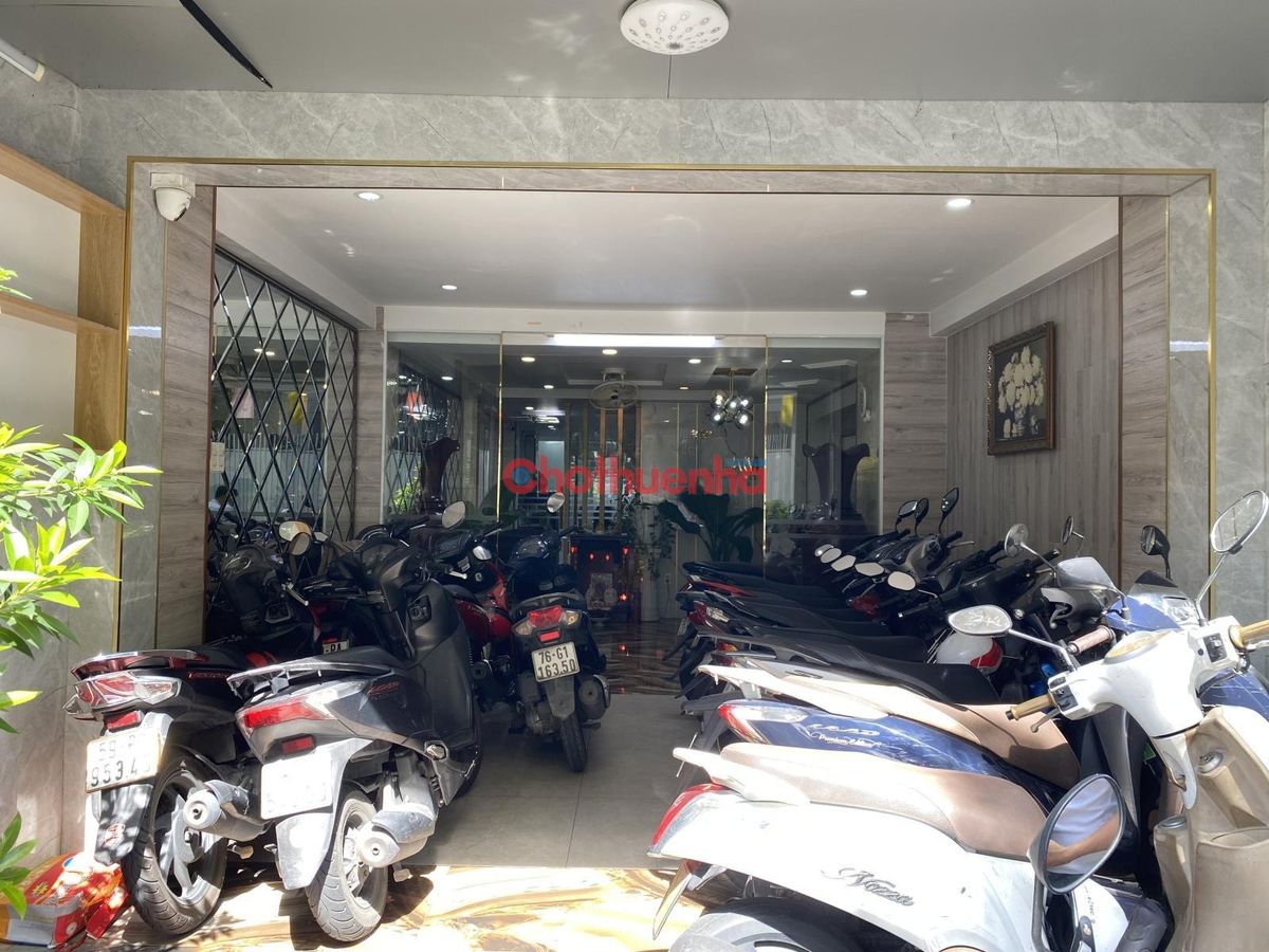 CHO THUÊ NHÀ MẶT TIỀN ĐƯỜNG HOA - P7 - PHÚ NHUẬN