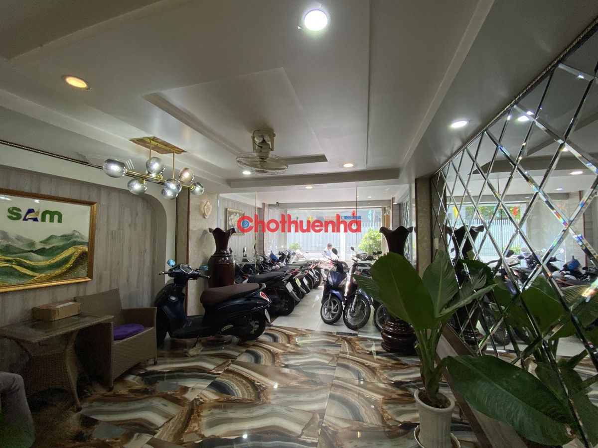 CHO THUÊ NHÀ 6 TẦNG KHU PHAN XÍCH LONG – NGANG 5M - CÓ THANG MÁY - DTSD 527M2