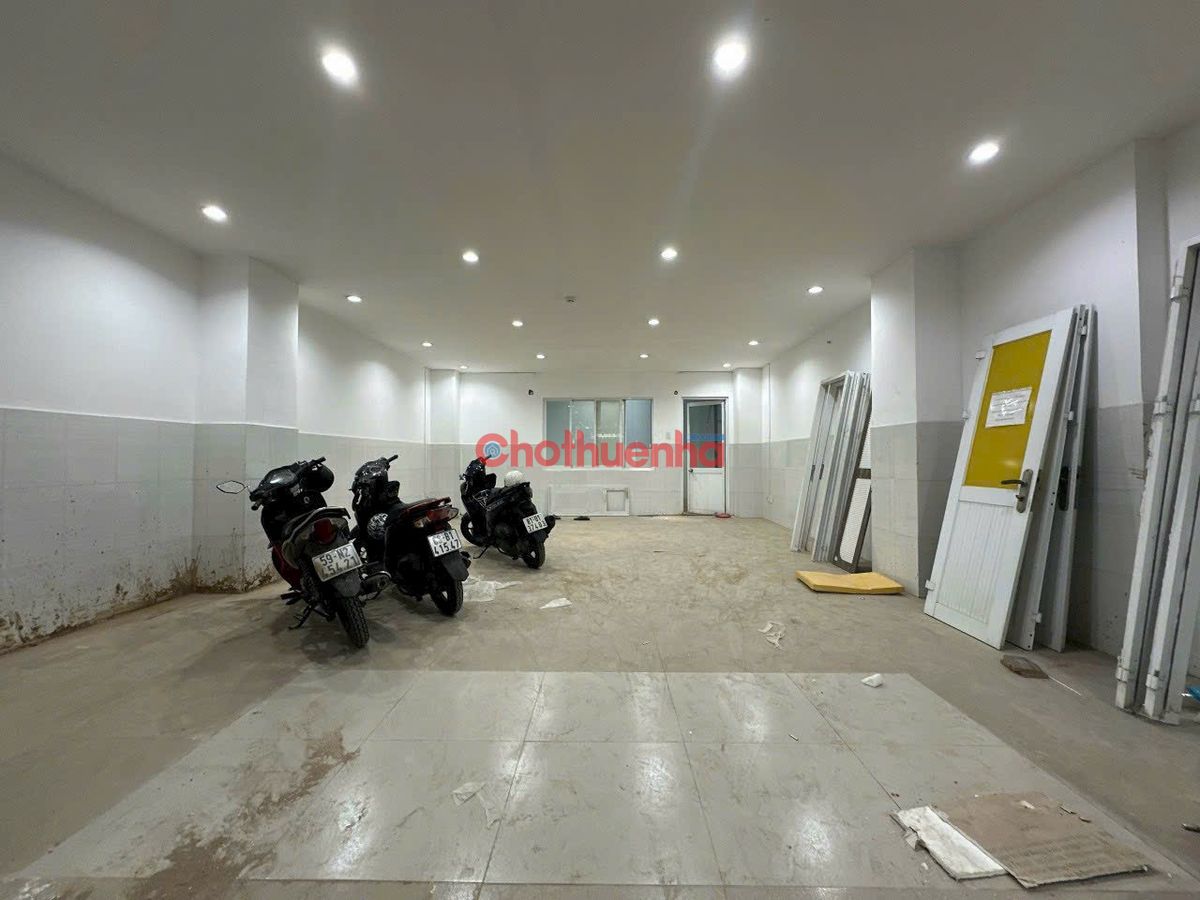 Cho thuê MB kinh doanh Nguyễn Khoái, p2, Q4