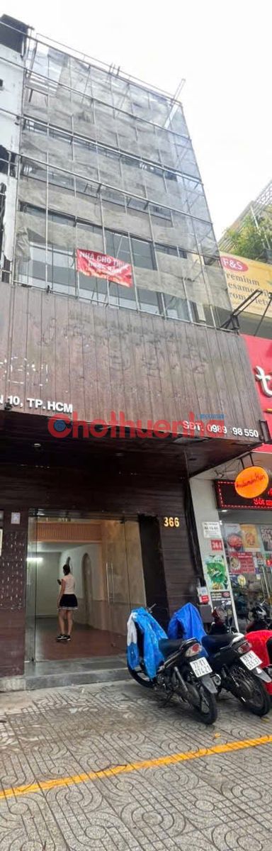 CHO THUÊ NHÀ MẶT TIỀN ĐƯỜNG 3/2, QUẬN 10. TRỆT 2 LẦU ST. VỈA HÈ 2 LÀN XE MÁY