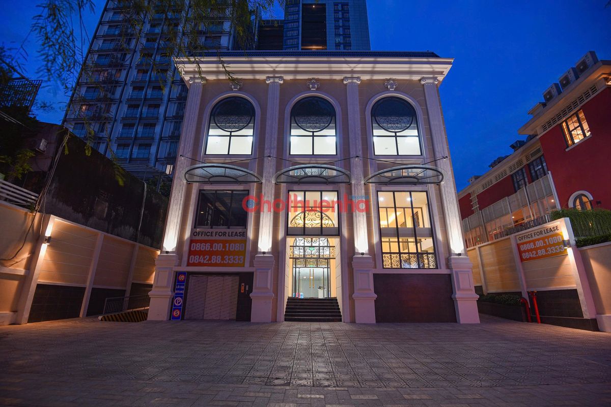  CHO THUÊ VĂN PHÒNG HẠNG B + TRUNG TÂM  TP.HCM