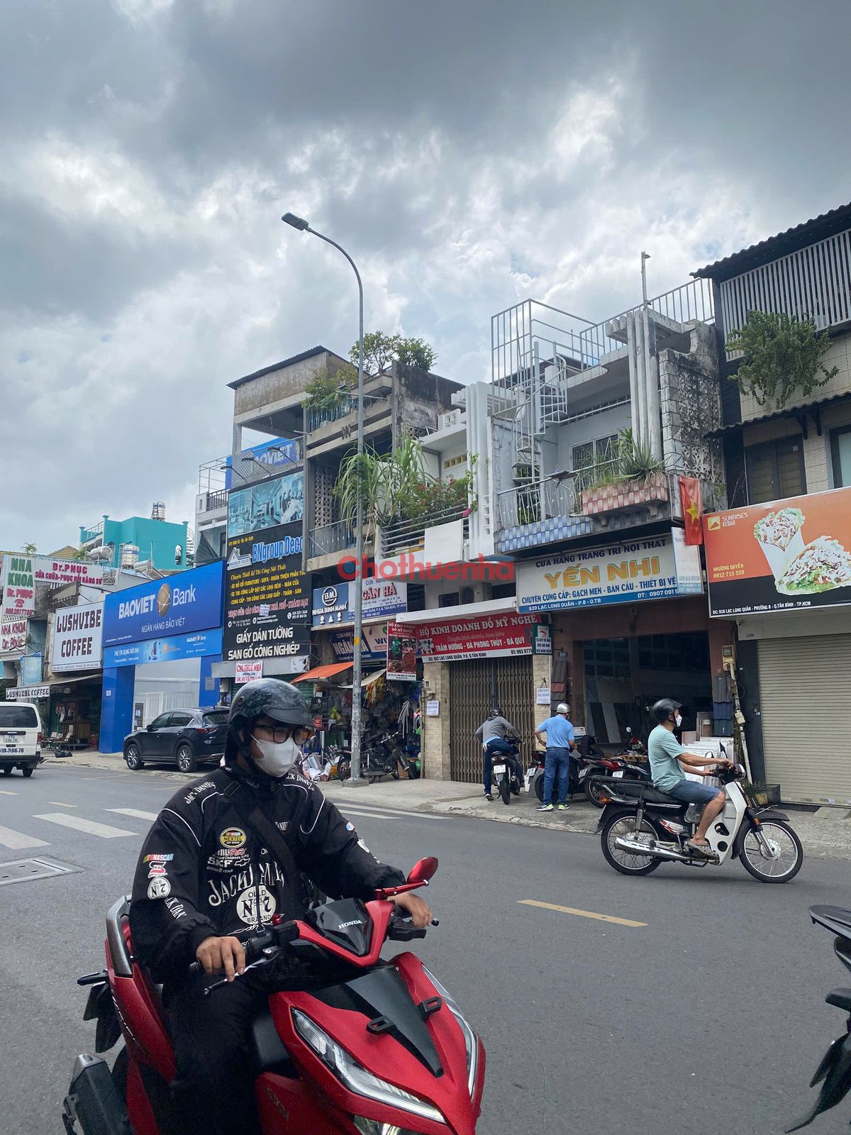 Cho thuê nhà mặt tiền  Lạc Long Quân, phường 8, quận Tân Bình.