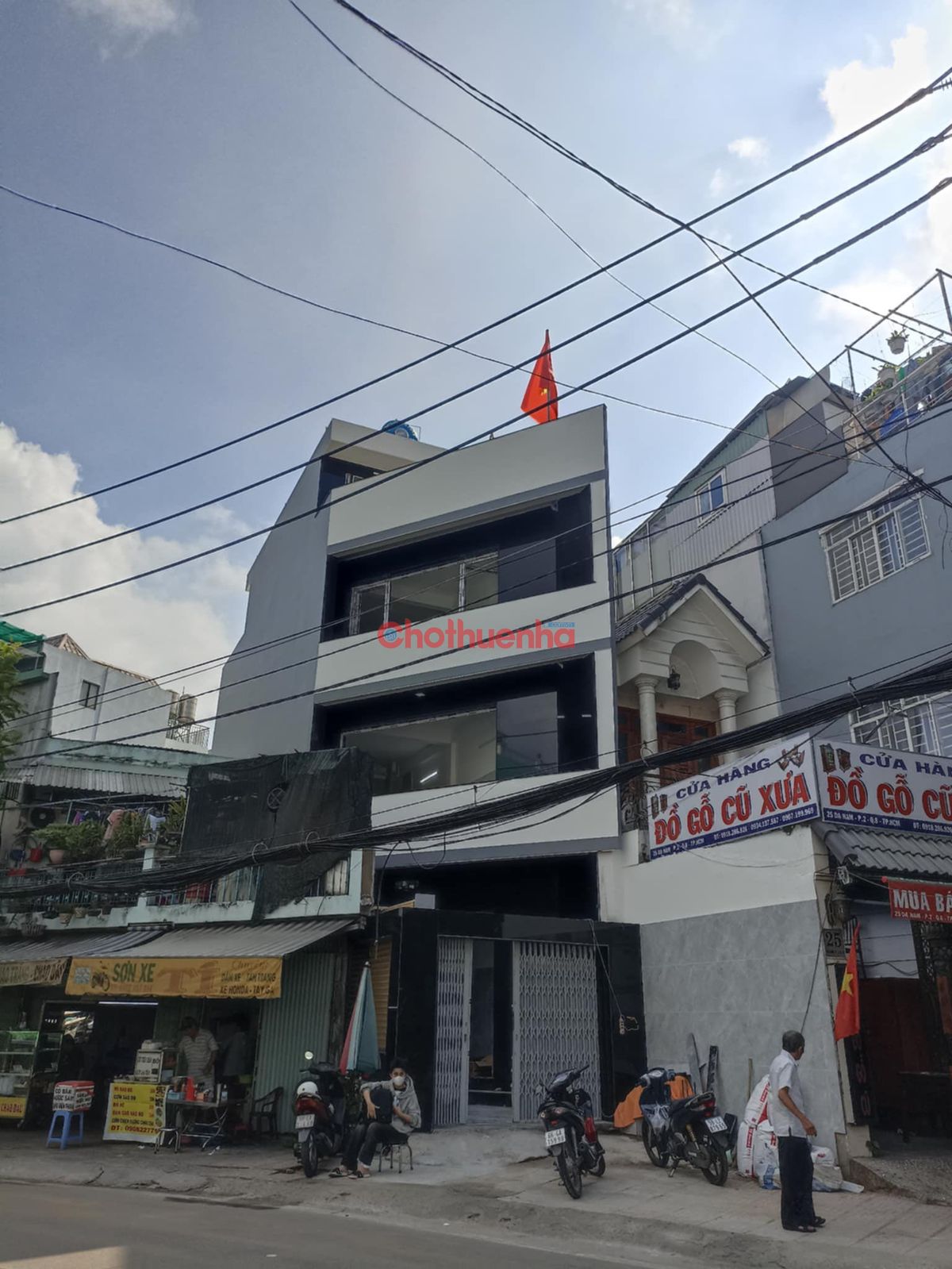 Cho thuê nhà mặt tiền Dạ Nam, Quận 8. Nhà đẹp, vào khai thác ngay.