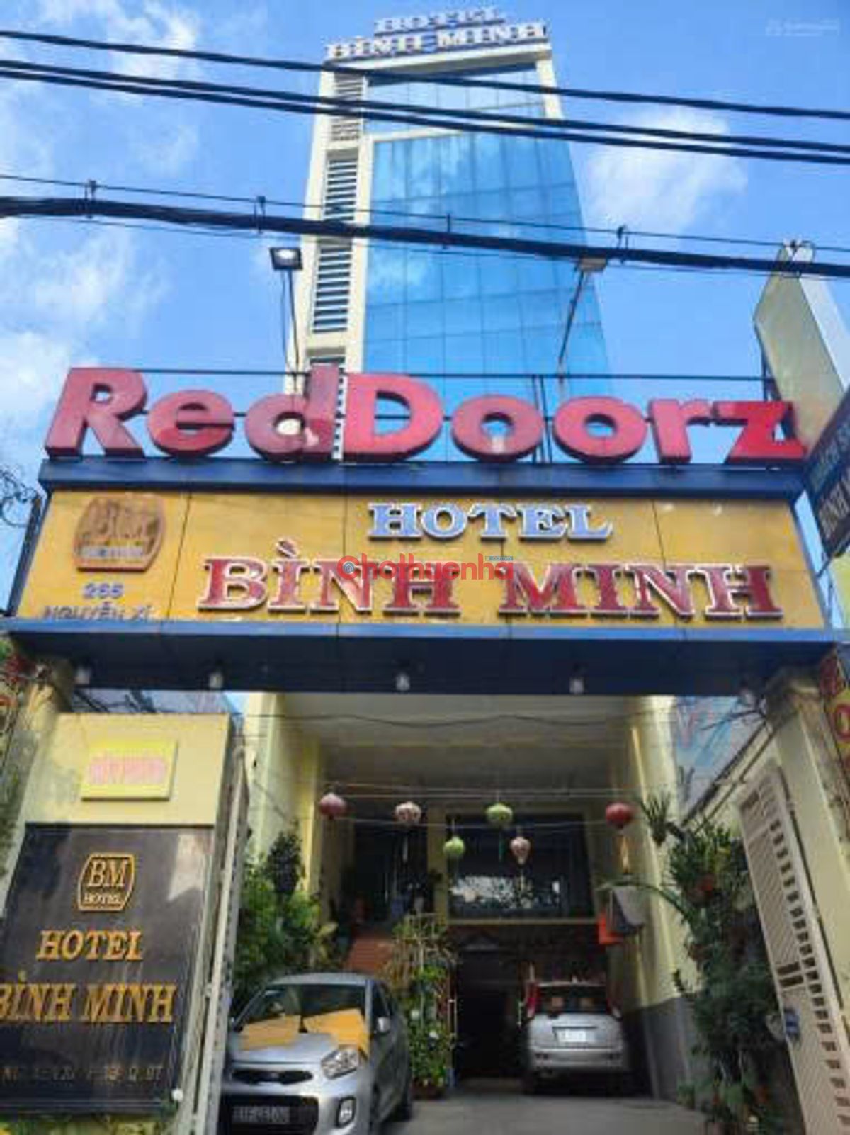 Cho thuê toà nhà hơn 750m2 Nguyễn Xí Bình Thạnh