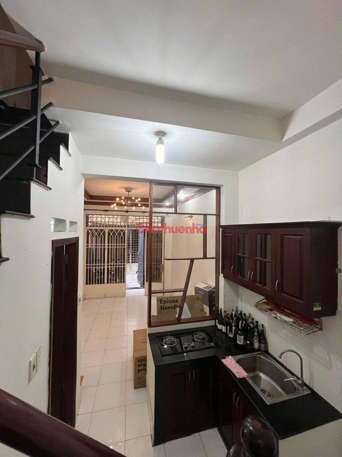 Cho thuê nhà nguyên căn chỉ 10tr tại quận 3 CMT8