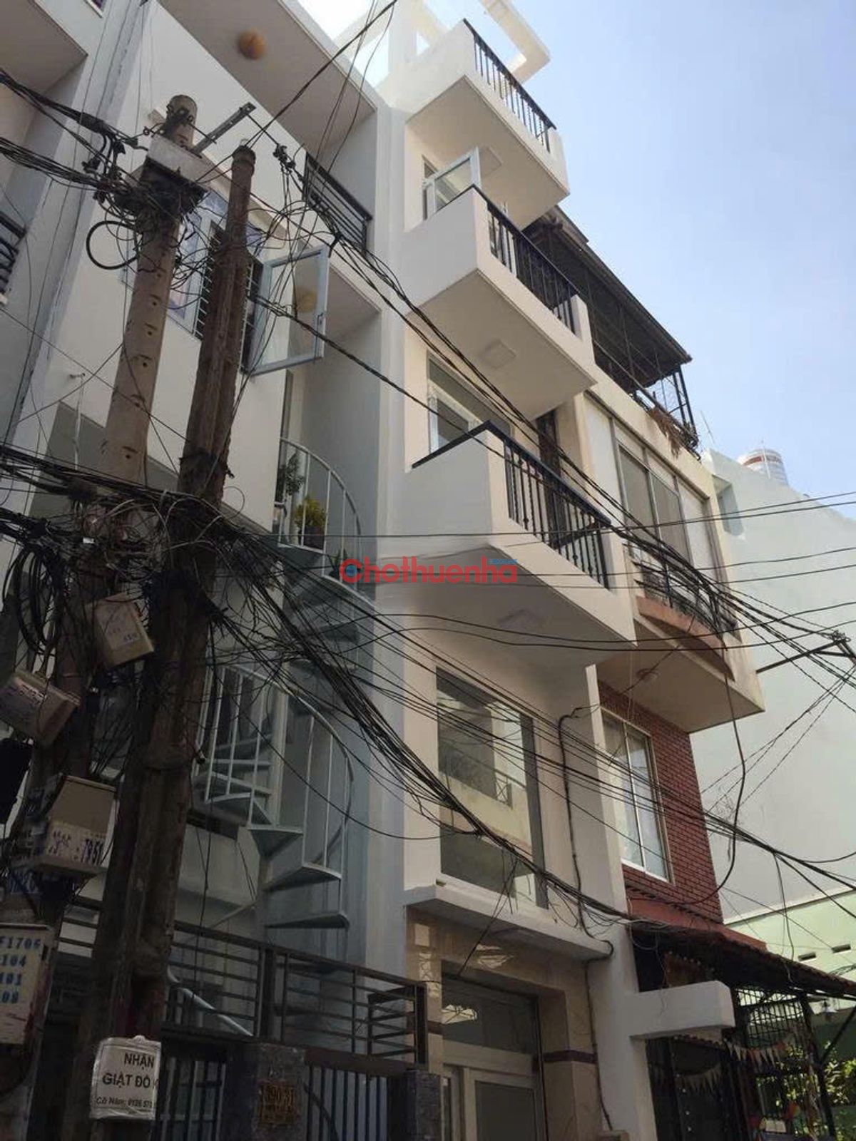 Cho thuê nhà nguyên căn 4 tầng 3PN Quận 10