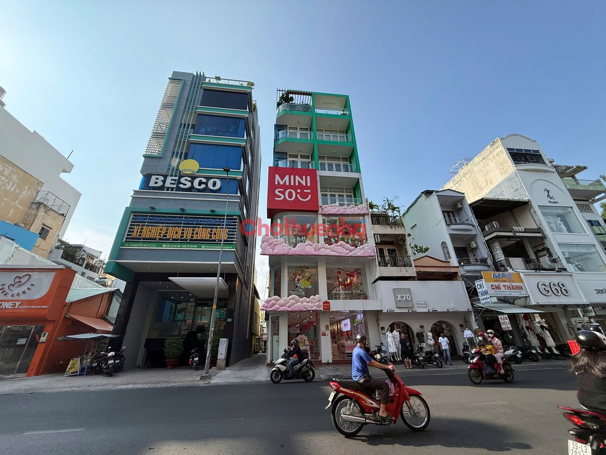 Cho thuê Mặt tiền Nguyễn Trãi, Q5. Ngay Lê Hồng Phong - 7.2x18m nhà 7 tầng có TM