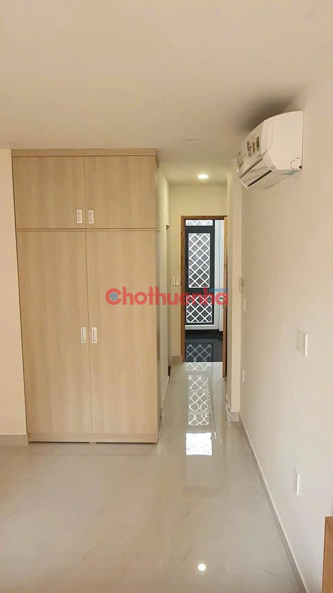 Cho thuê nhà nguyên căn Nguyễn Văn Nguyễn quận 1 chỉ 14tr