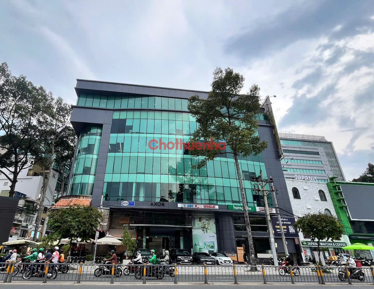 CHO THUÊ VP ĐƯỜNG SƯƠNG NGUYỆT ÁNH - QUẬN 1 - TÒA NHÀ ỐP KÍNH RẤT SANG TRỌNG
