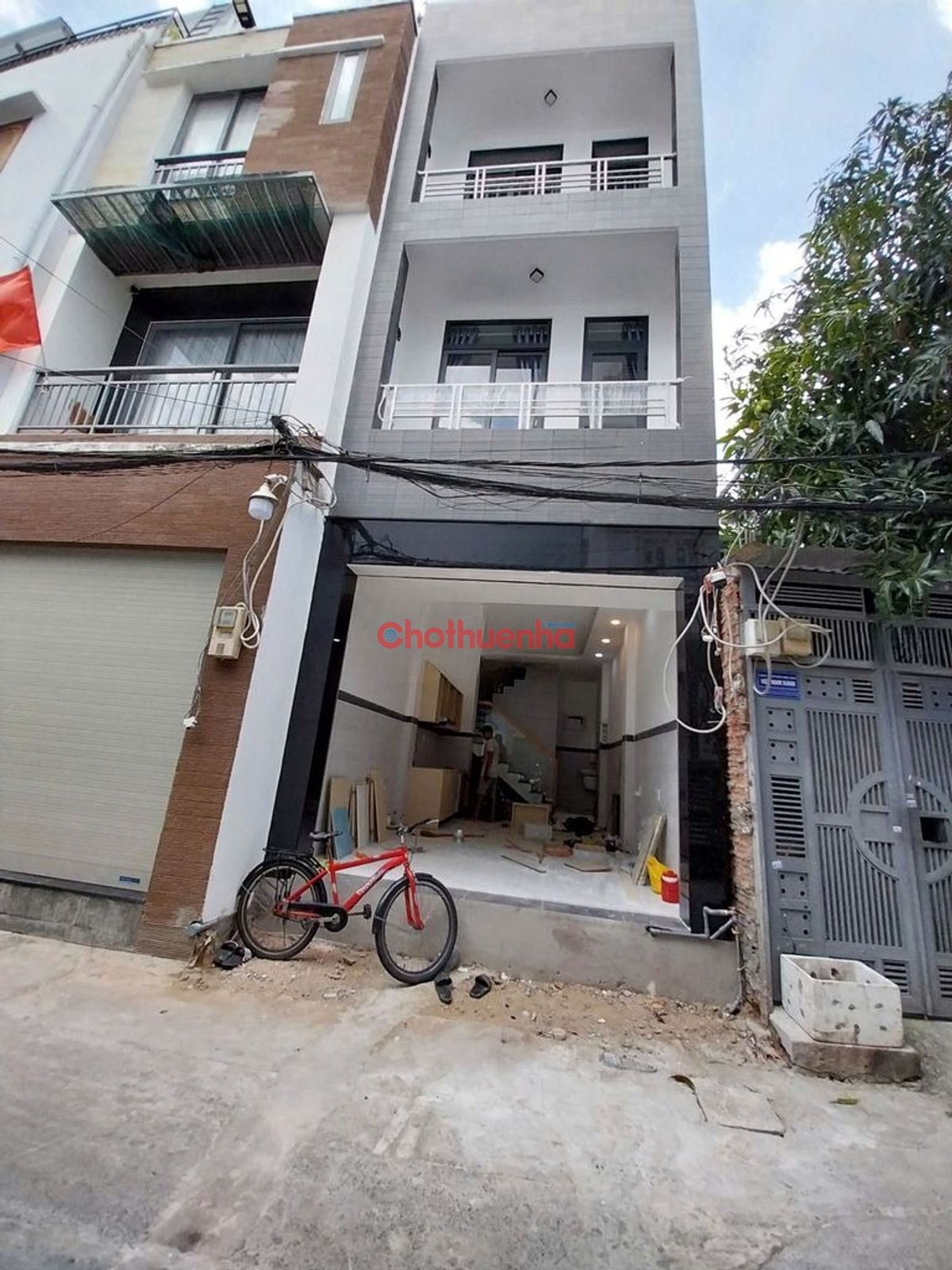 Cho thuê nhà nguyên căn Nguyễn Xí, Phường 13, Quận Bình Thạnh. HXT.