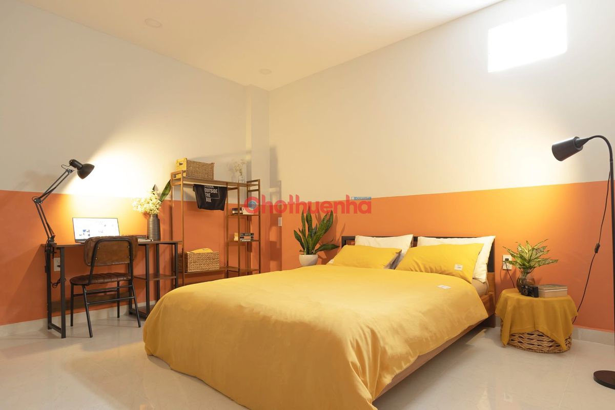 CHO THUÊ NHÀ NGUYÊN CĂN CHO KINH DOANH CHDV - CỐNG QUỲNH - QUẬN 1