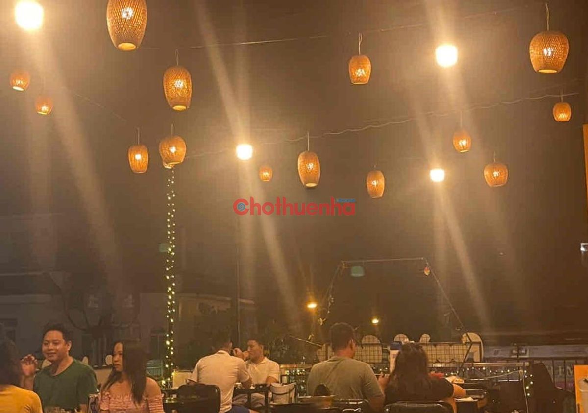  Cho thuê mặt bằng MT đường Tân Hương, Phường Tân Quý, Quận Tân Phú (kinh doanh tự do)