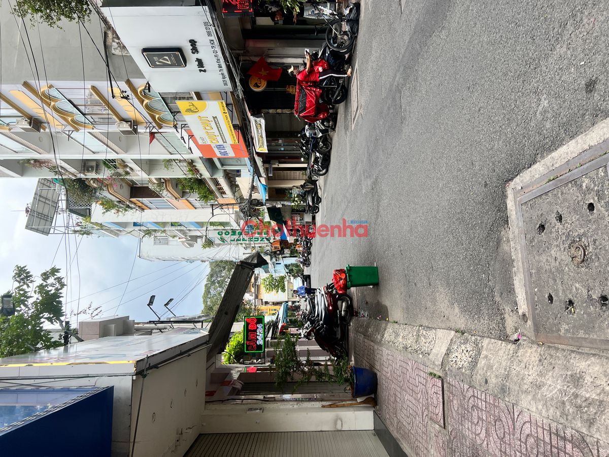 CHO THUÊ MẶT BẰNG KINH DOANH NGUYỄN THỊ MINH KHAI, QUẬN 3 - DIỆN TÍCH NGANG 4x19M - GIÁ LH