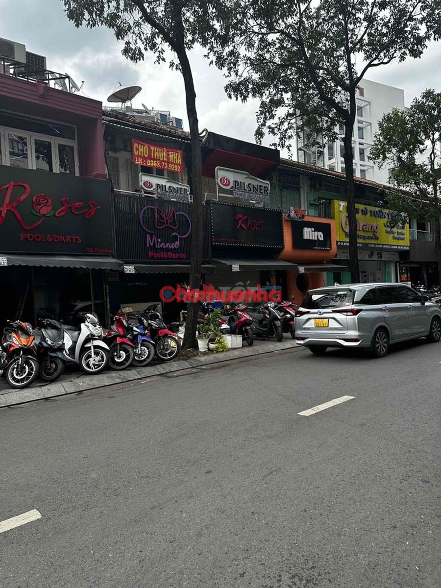 Cho thuê mặt tiền LẦU 1 ngay Huỳnh Thúc Kháng, Phường Bến Nghé, Quận 1