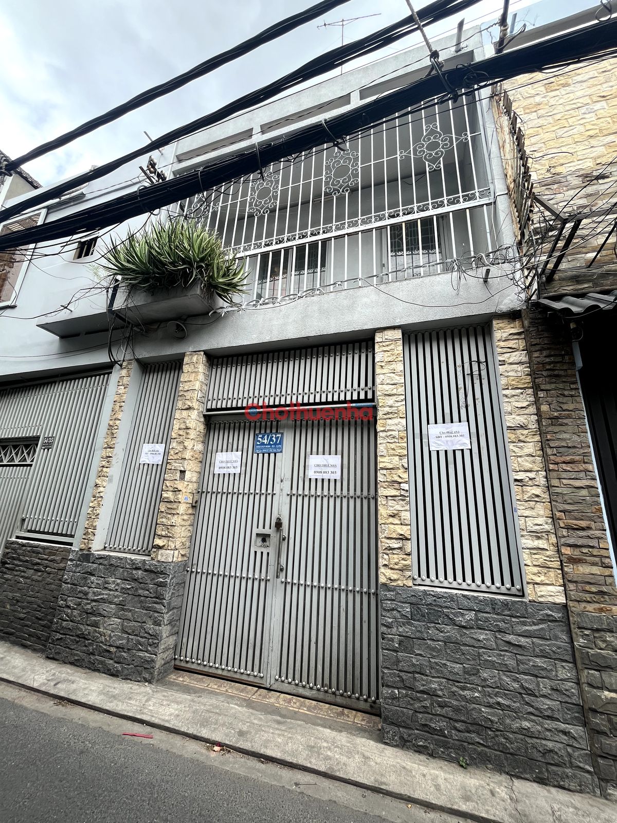 Cho thuê nhà nguyên căn đường Đào Duy Anh, phường 9, quận Phú Nhuận - 4m5 x 15m