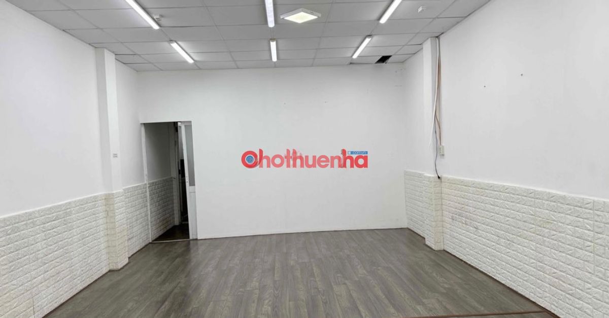 Cho thuê nhà nguyên căn đường Duy Tân, Phường 15, Quận Phú Nhuận - thích hợp làm văn phòng, phòng mạch, gia đình.