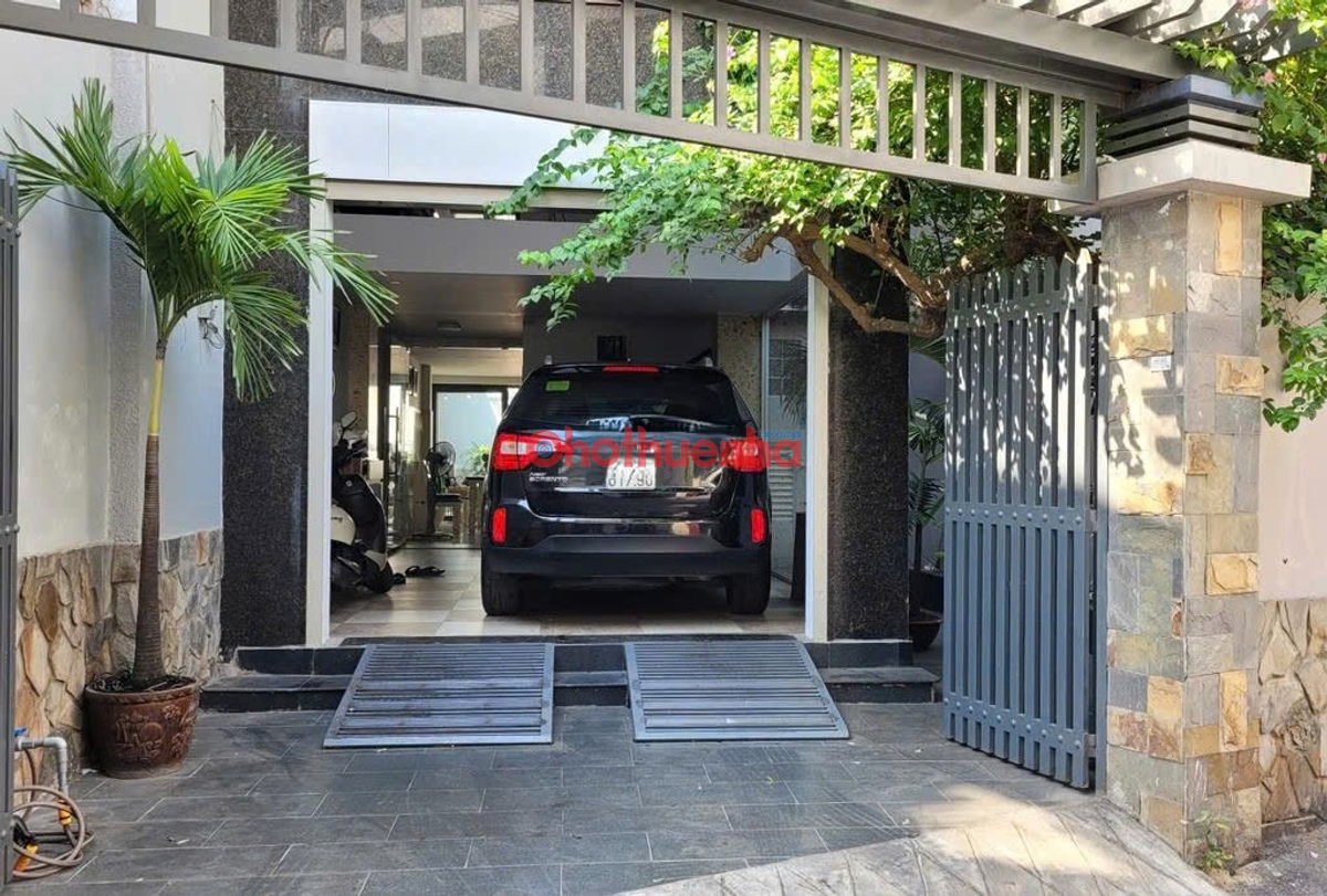 Cho thuê nhà đường Nguyễn Văn Nghi, P.1, Q.Gò Vấp