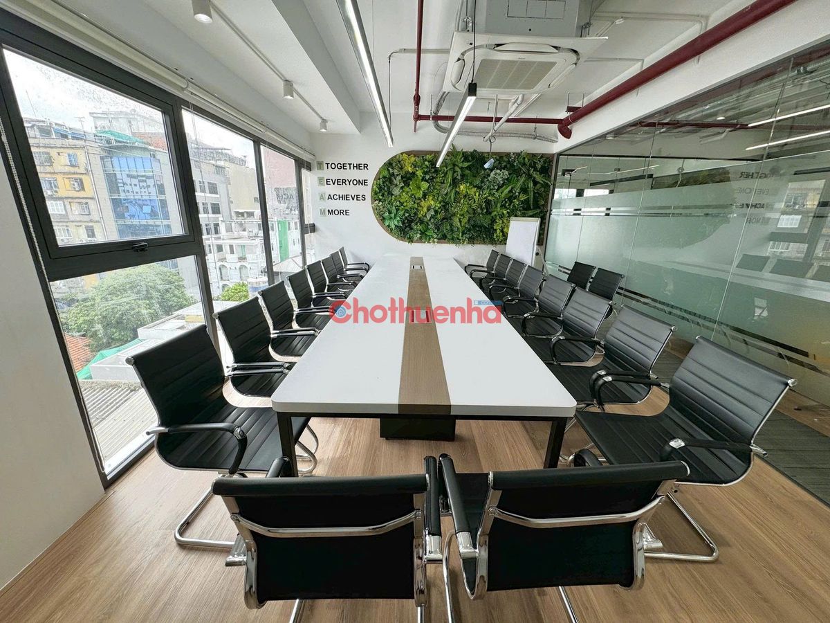 CHO THUÊ SÀN VĂN PHÒNG ĐẦY ĐỦ BÀN GHẾ 23M NGAY PHẠM NGỌC THẠCH