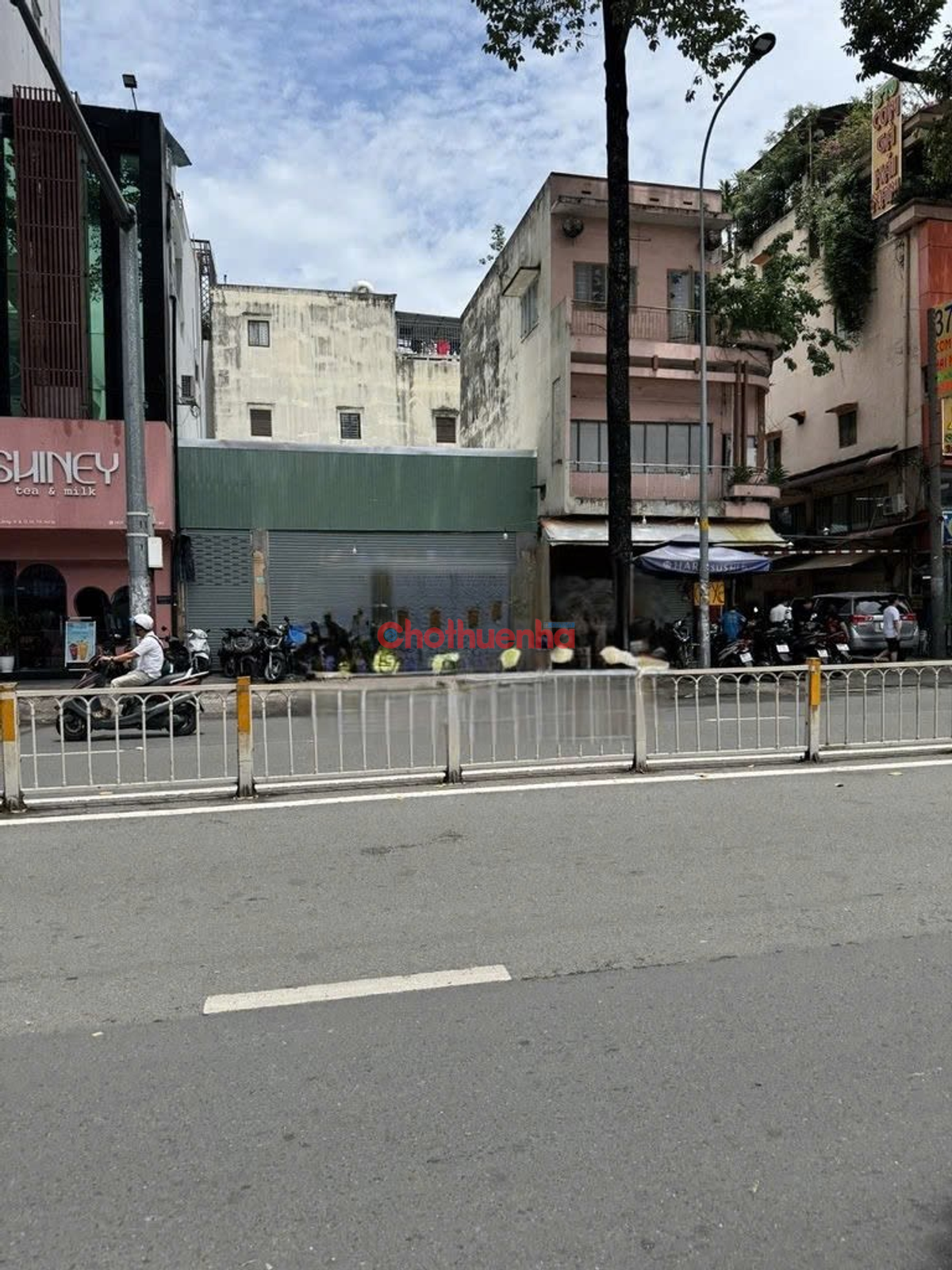 Cho thuê nhà mặt tiền Nguyễn Tri Phương quận 10 108m2