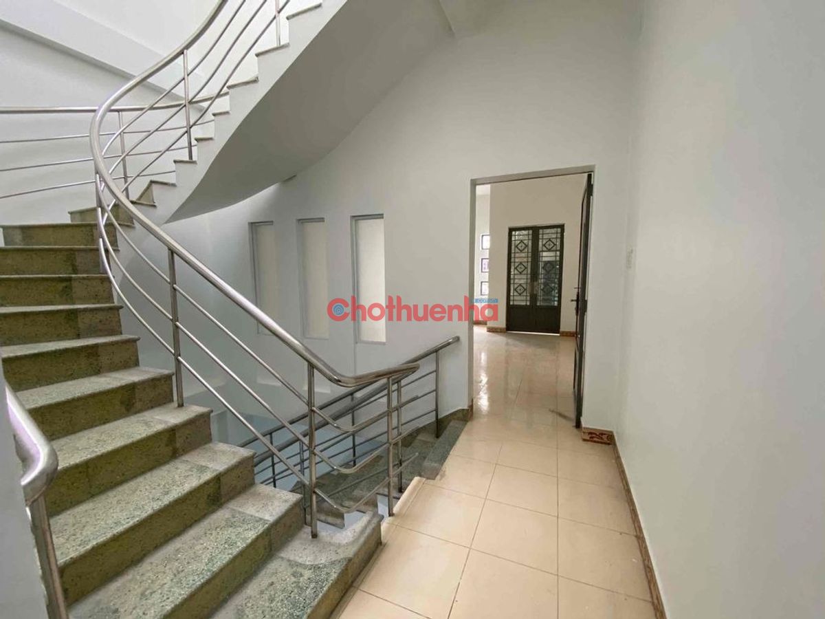 Cho thuê nhà mặt tiền đường Đỗ Bí, Phường Phú Thạnh, Quận Tân Phú. 