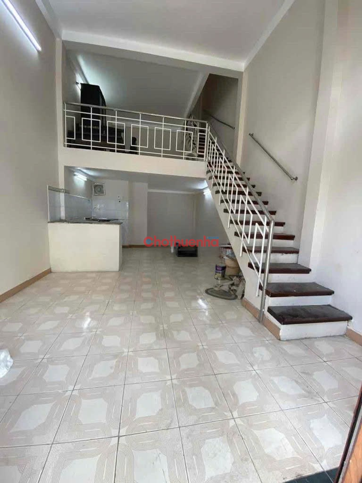 Cho thuê nhà mặt tiền Phan Bội Châu, P2, Bình Thạnh.