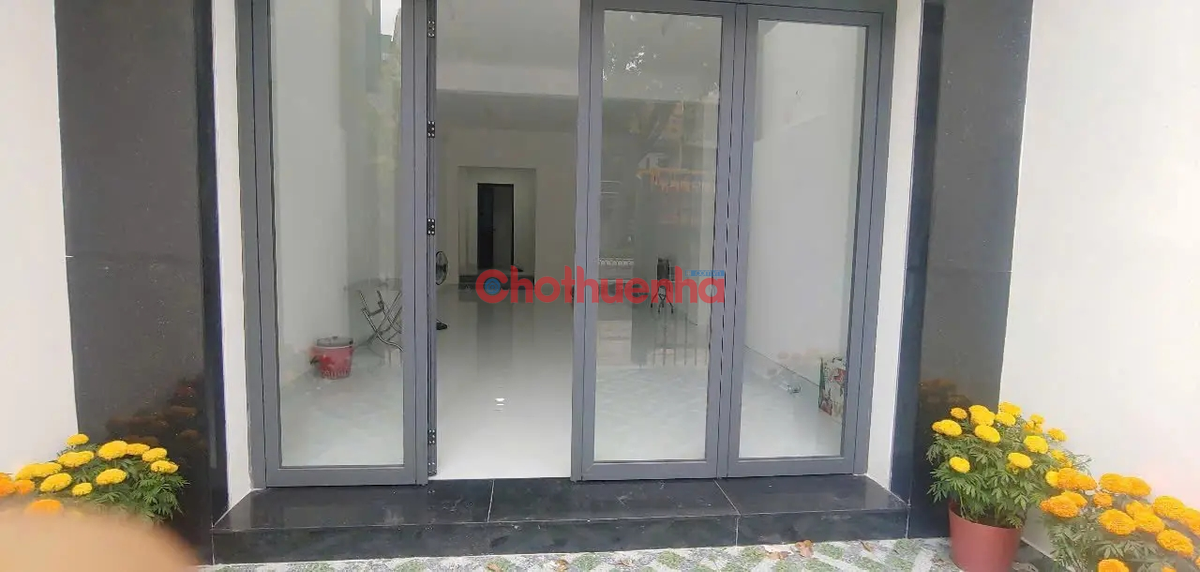 CHO THUÊ NHÀ MẶT TIỀN KINH DOANH ĐƯỜNG 3/2, QUẬN 10.