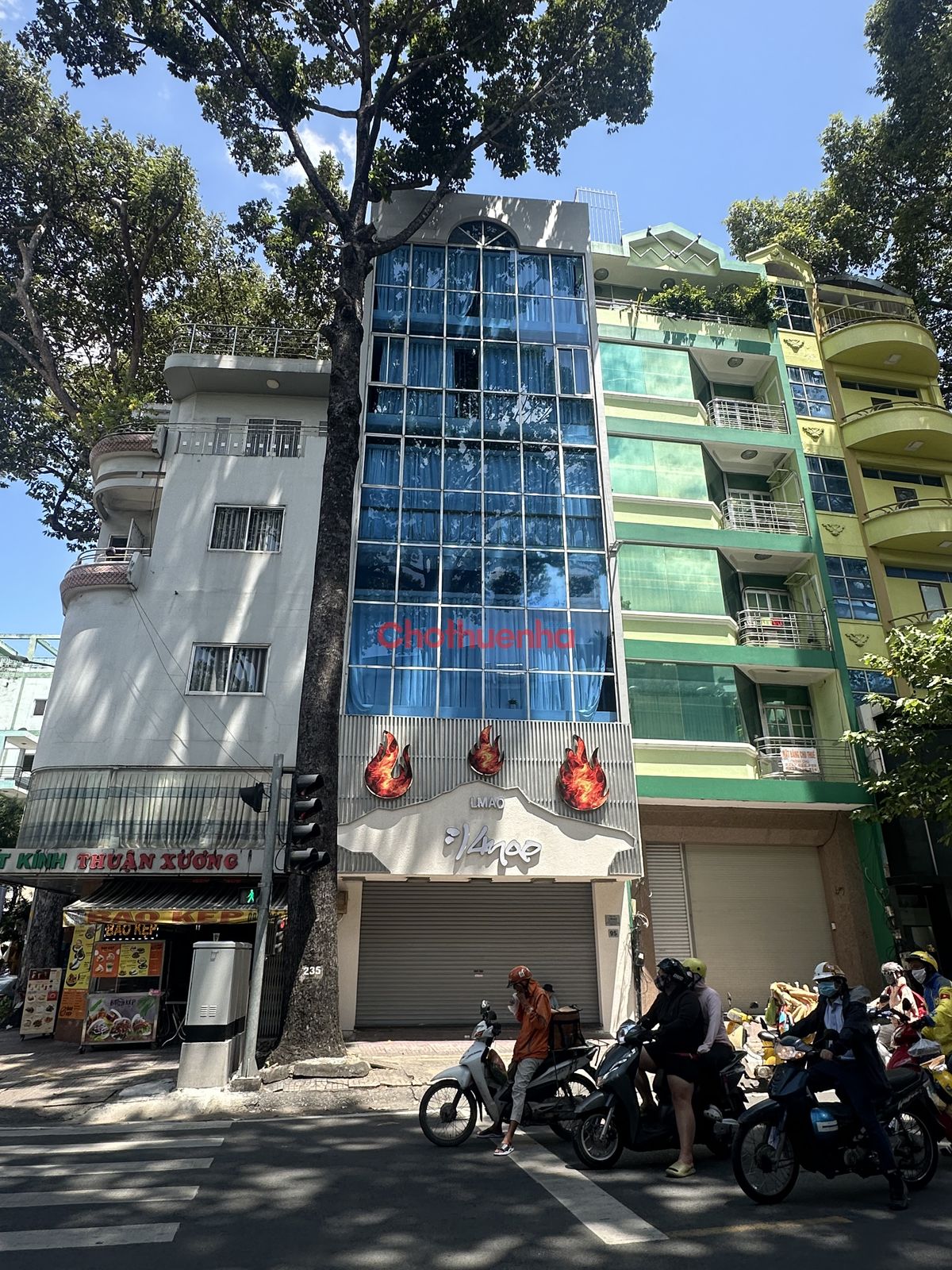  CHO THUÊ NHÀ MT NGUYỄN TRÃI, QUẬN 5 – 6x12M – TRỆT 5 LẦU CÓ THANG MÁY