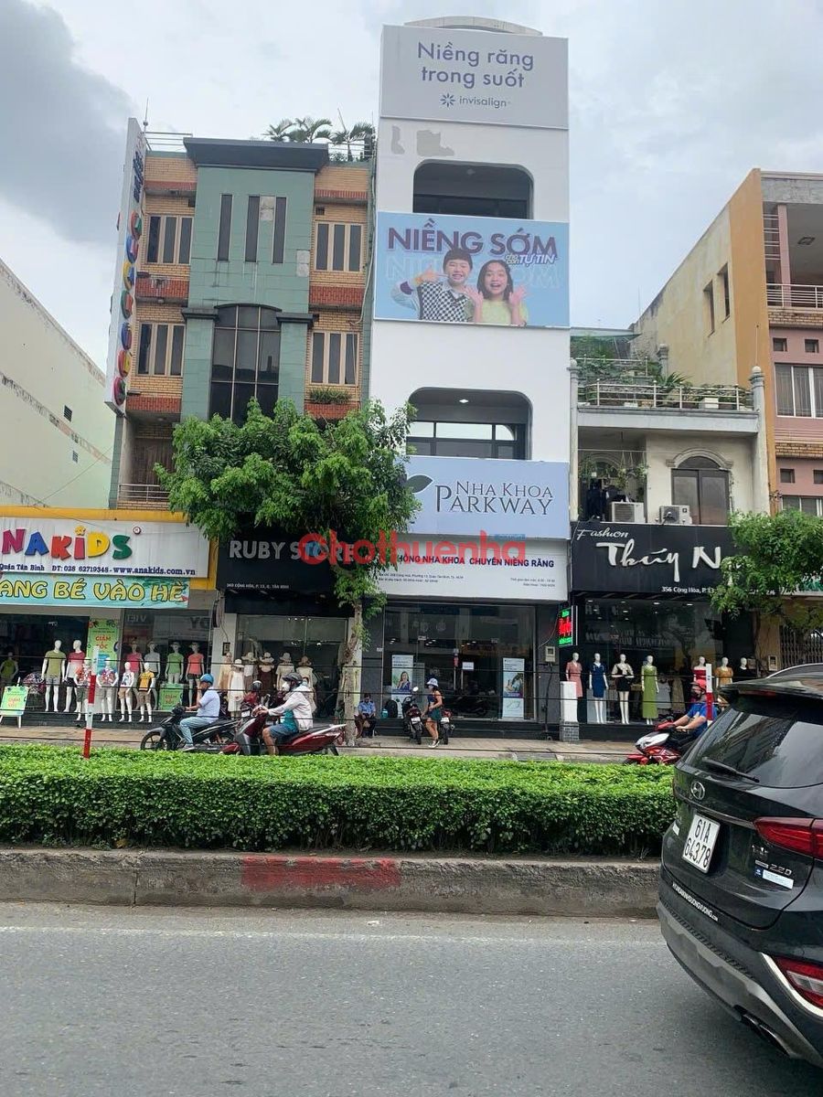 Cho Thuê Nhà Nguyên Căn Đường Cộng Hòa, P.13, Q.Tân Bình – Gần ETown, Sân Bay