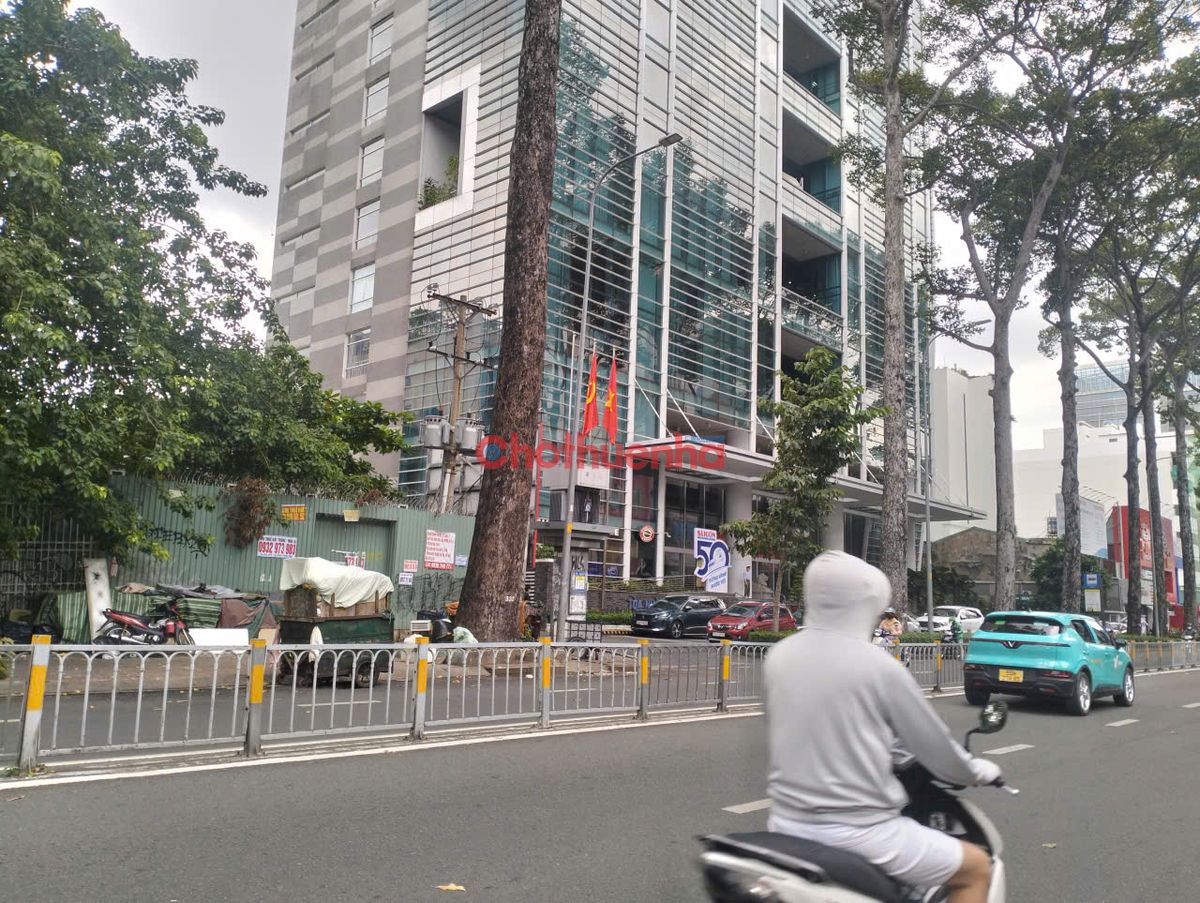 Cho Thuê Đất Tại Vị Trí Đắc Địa Nguyễn Thị Minh Khai. Quận 1