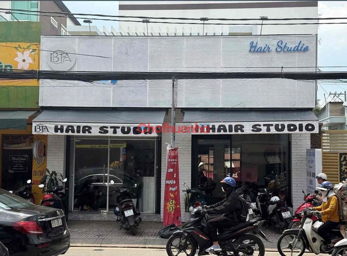 Cho thuê nhà mặt tiền đường Âu Cơ, Phường Tân Sơn Nhì, Quận Tân Phú - Ngang 7.5m x Dài 10m