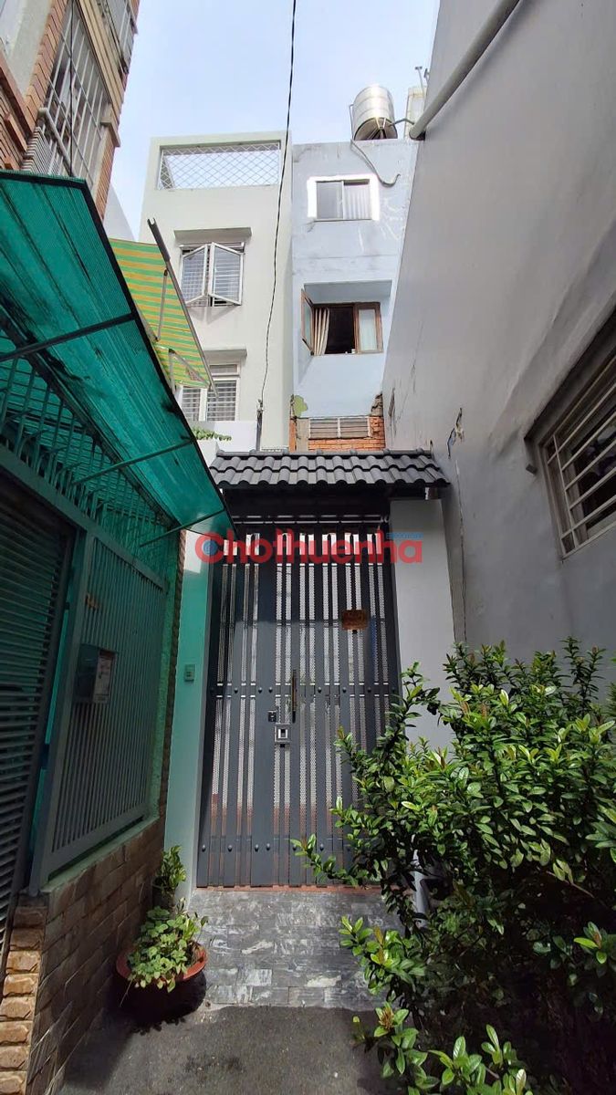 Cho thuê nhà nguyên căn đường Huỳnh Văn Bánh Phường 11, Phú Nhuận -  HXH