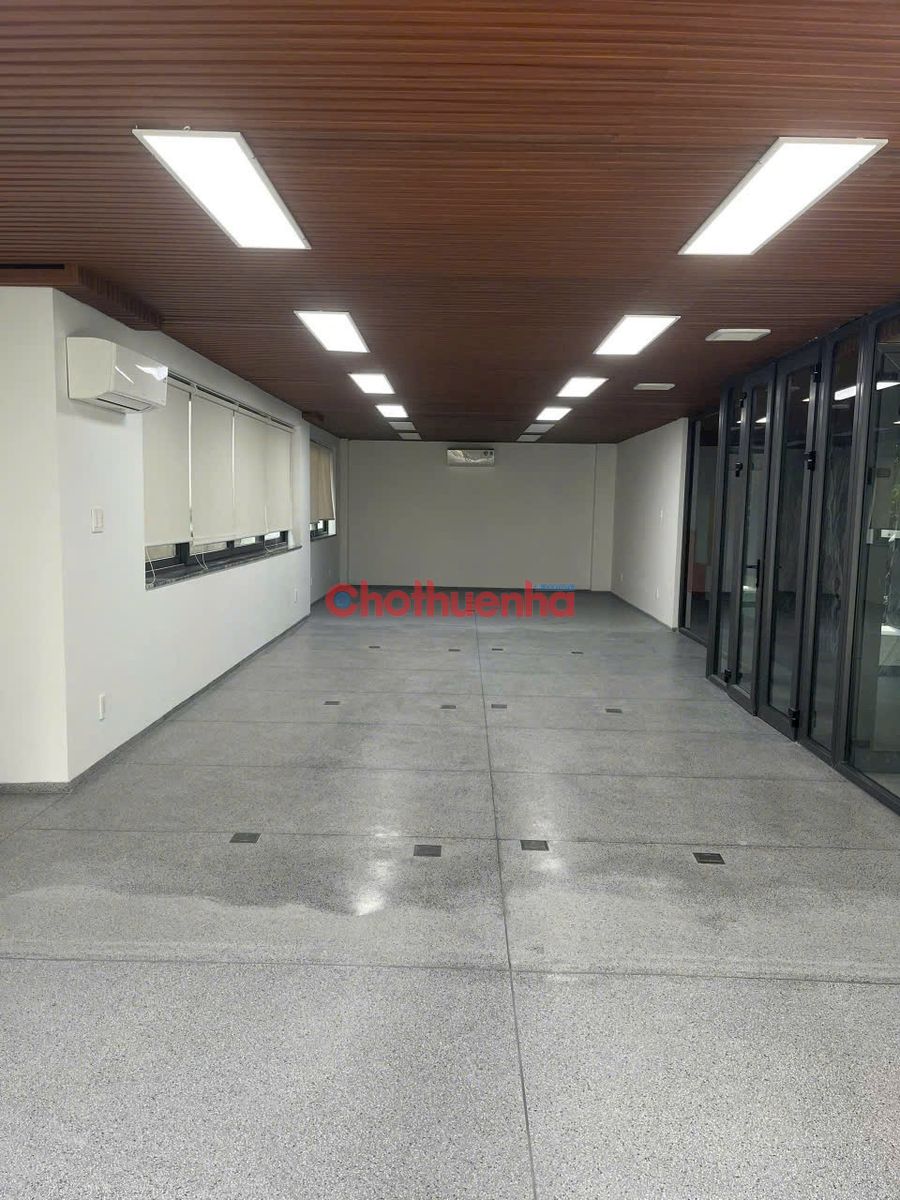 Cho thuê văn phòng Hoàng Văn Thụ Phú Nhuận - DT 300m2