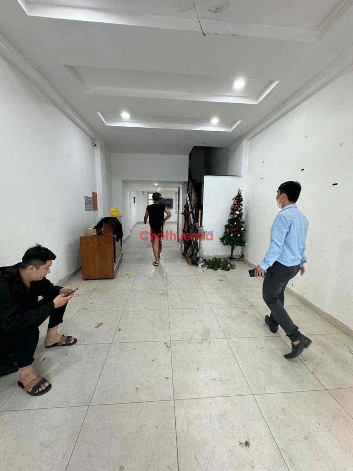 Cho thuê nhà nguyên căn mặt tiền Bạch Đằng, Phường 2, Tân Bình