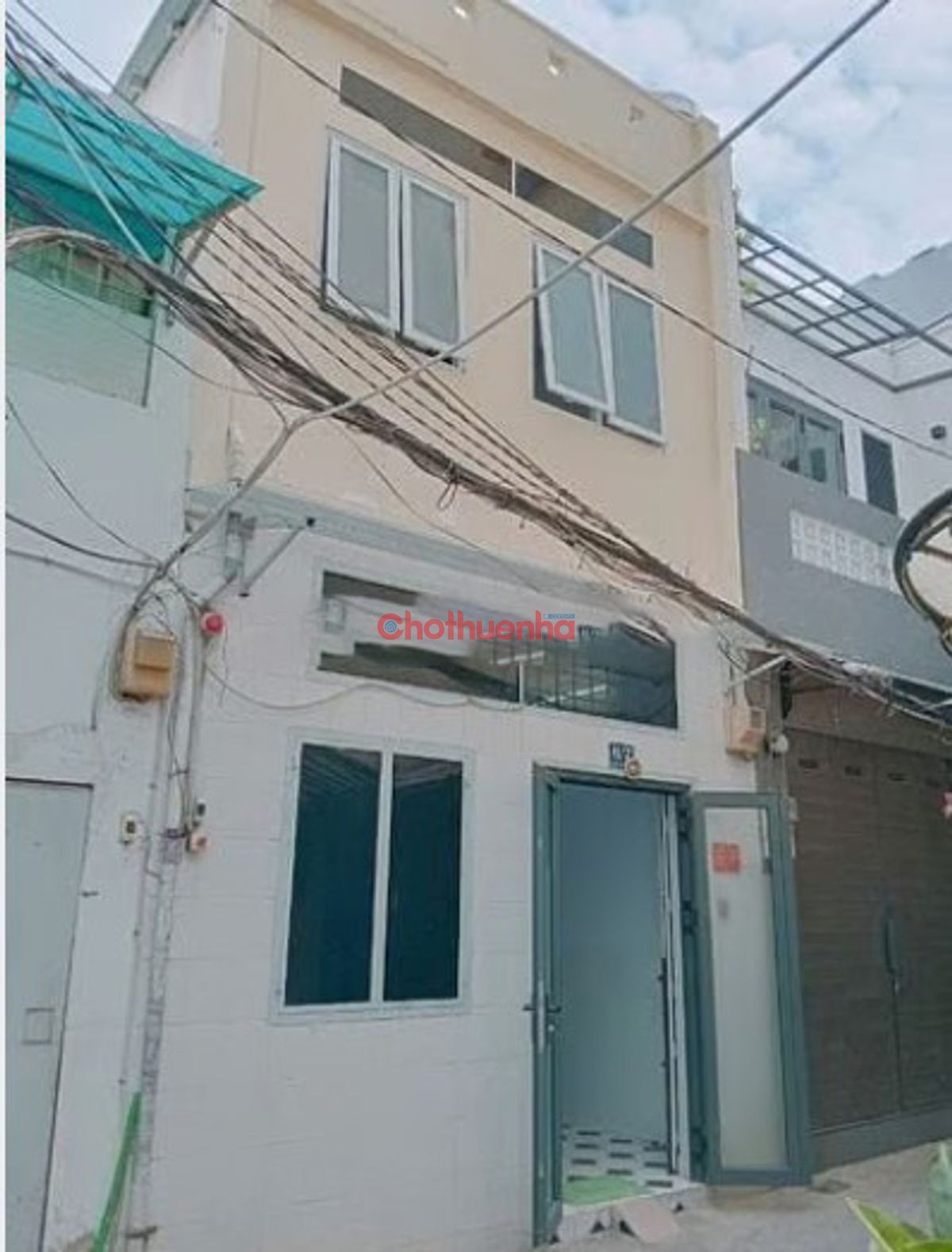 Cho thuê nhà Nguyên Căn đường Nguyễn Thị Minh Khai, phường Đakao, Quận 1.