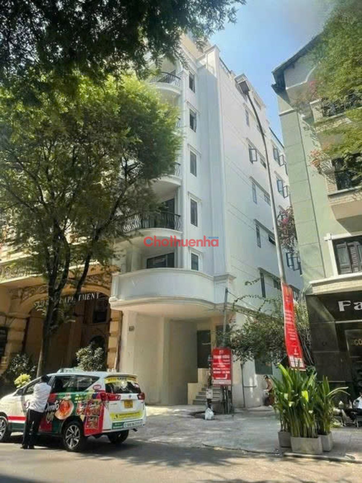 CHO THUÊ TÒA NHÀ GÓC 3 MẶT TIỀN – THỦ KHOA HUÂN, Q.1 – CÓ HẦM, THANG MÁY