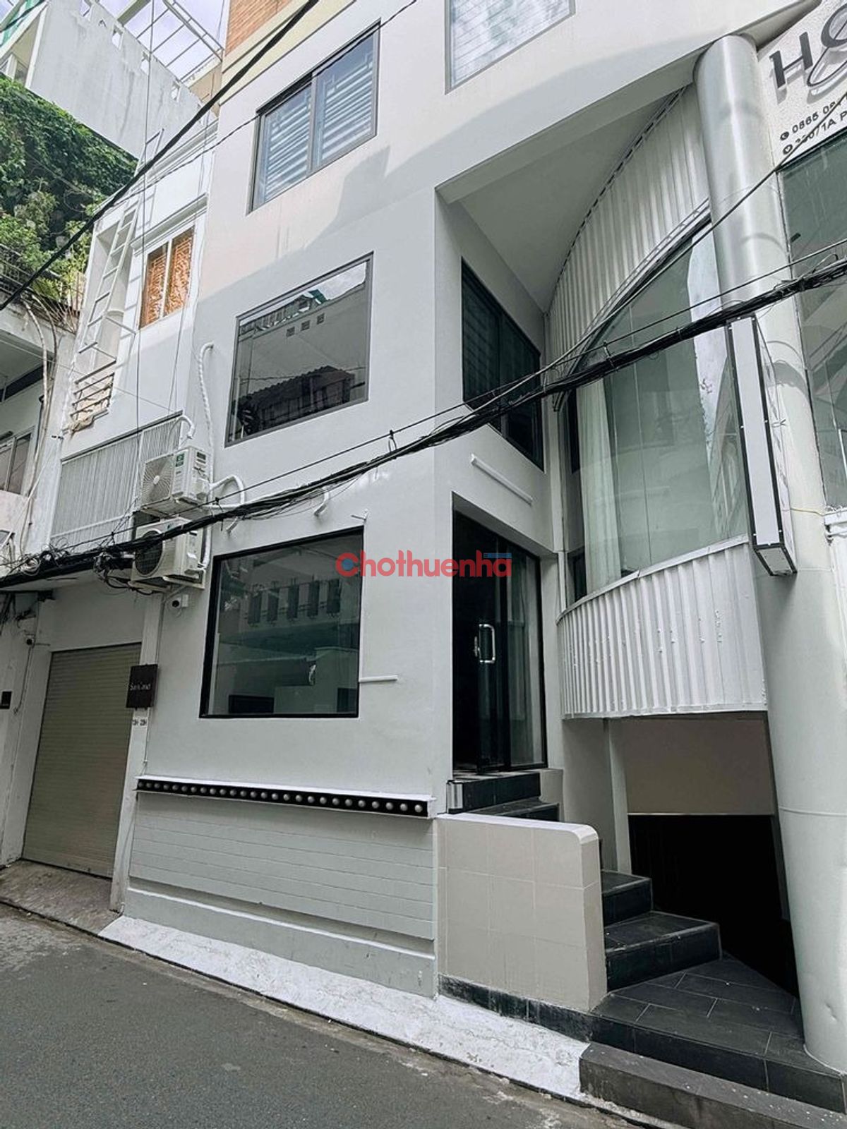 Cho thuê MB Phan Đình Phùng, Phường 1, Quận Phú Nhuận. Có hầm - 60m2 - chỉ 19 triệu.