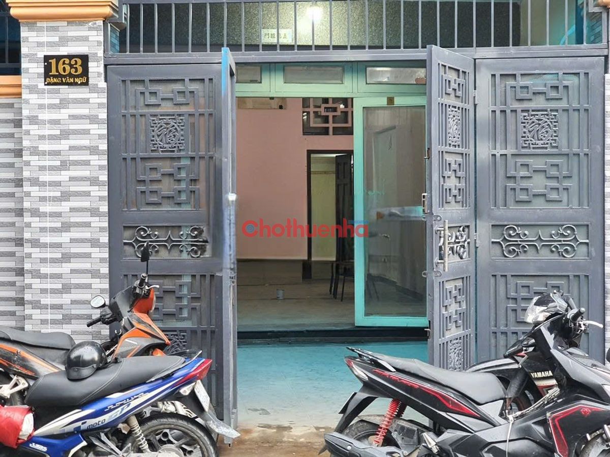 CHo thuê MB mặt tiền đường Đặng Văn Ngữ, Phường 13, Quận Phú Nhuận, Tp Hồ Chí Minh