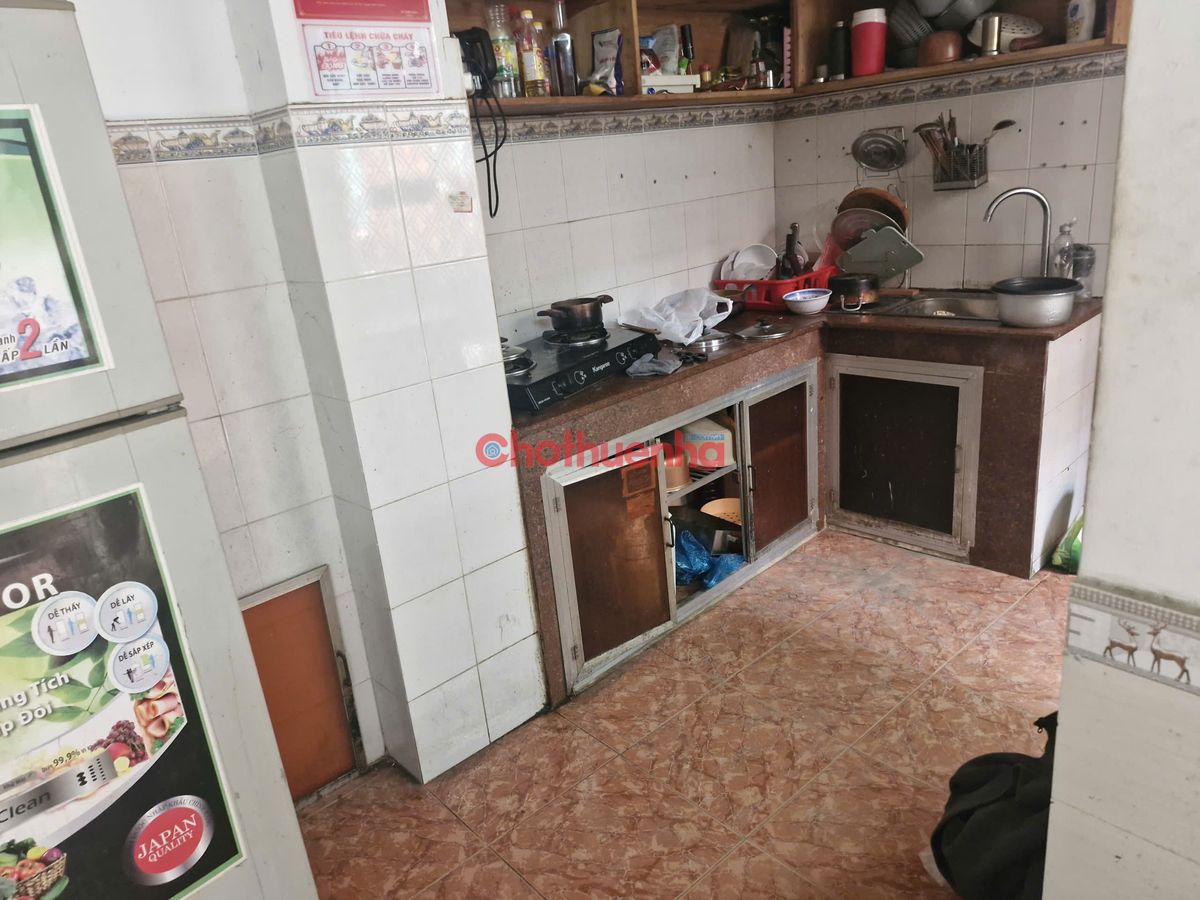 Cho thuê nhà nguyên căn Võ Thị Sáu, Q3