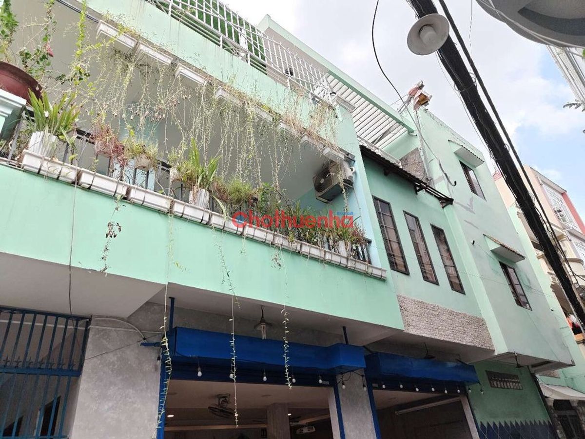 Cho thuê mặt bằng đường Thăng Long, Phường 4, Quận Tân Bình.