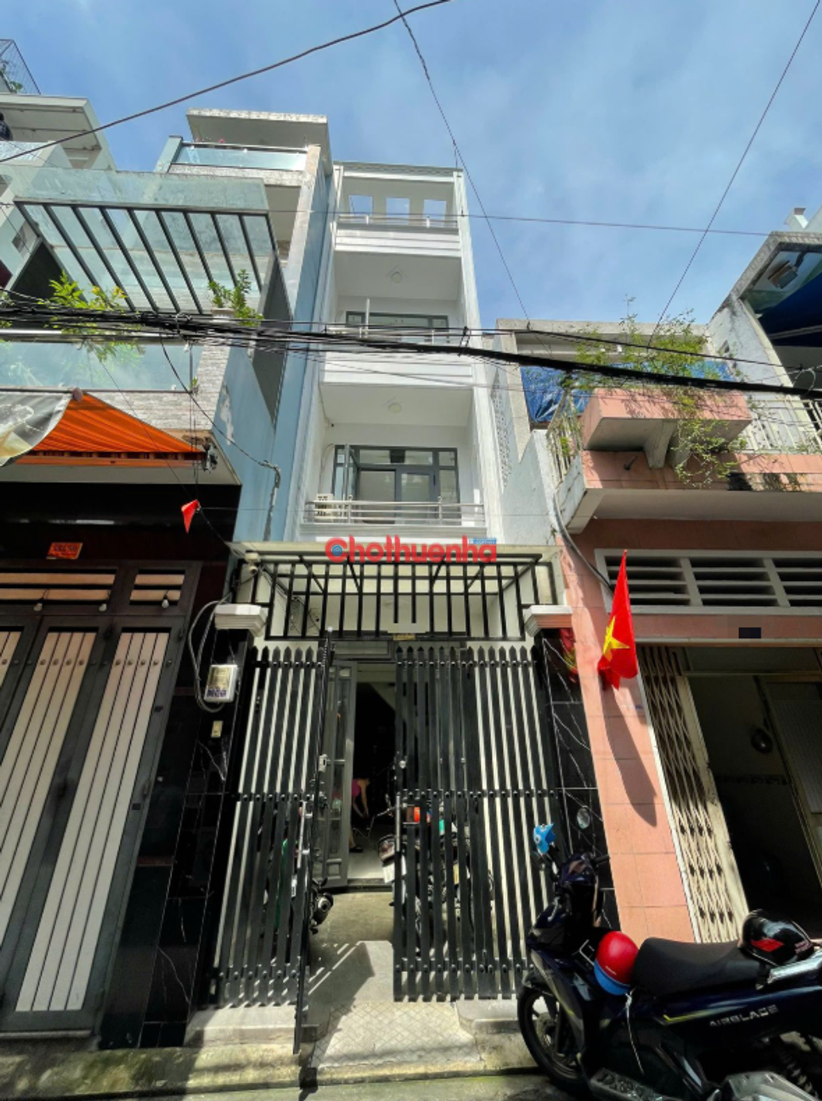 CHO THUÊ NHÀ NGUYÊN CĂN MỚI 100%- 5 PHÒNG NGỦ - HUỲNH VĂN BÁNH - PHÚ NHUẬN