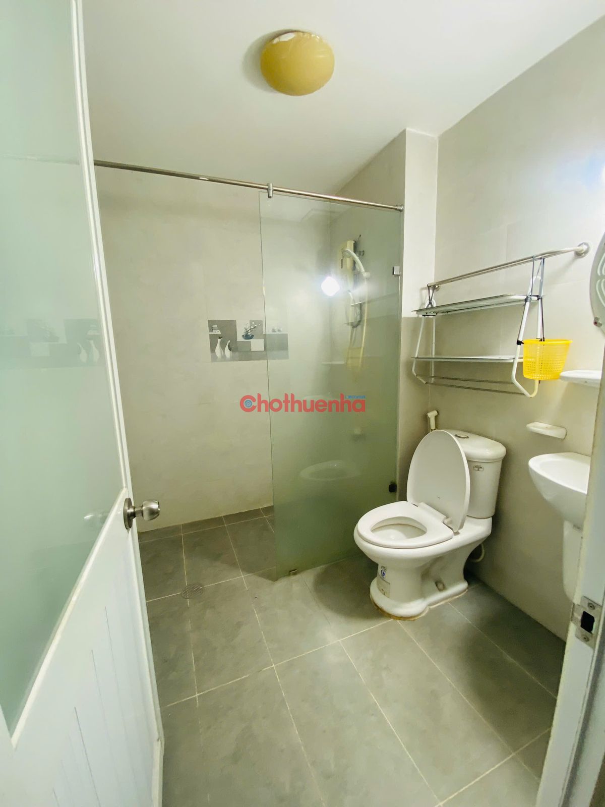 Cho thuê nhà nguyên căn Nguyễn Thượng Hiền, phường 6, Bình thạnh