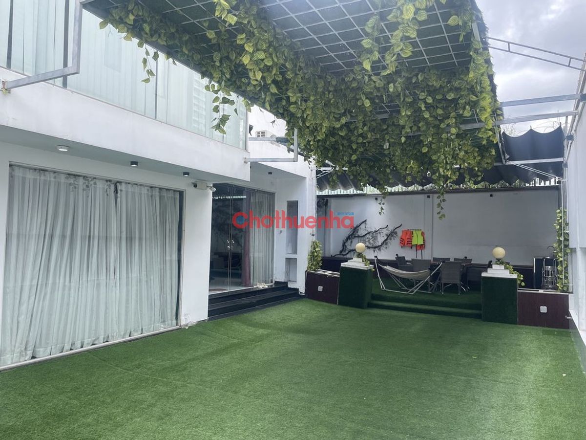 Cho Thuê Nhà Mặt Tiền Đường Hoàng Quốc Việt, Quận 7.