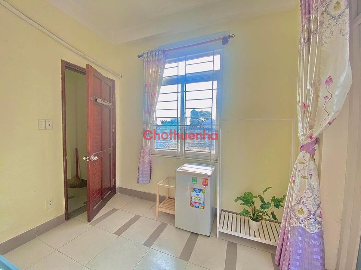 Cho thuê nhà nguyên căn Hoàng Hoa Thám, Phường 5, Phú Nhuận. HXH_ Ngang 4m Dài 12m