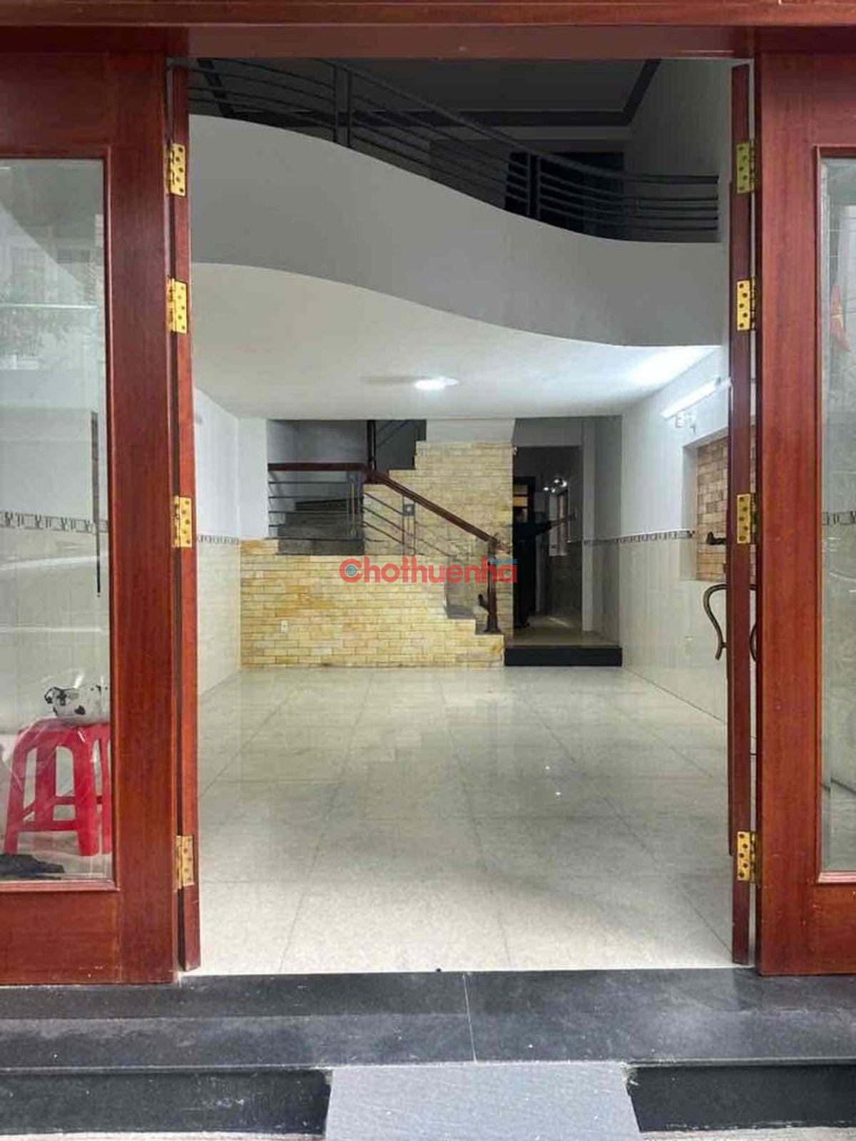 CHO THUÊ NHÀ MẶT TIỀN ĐƯỜNG HOA HỒNG, NGAY KHU PHAN XÍCH LONG, PHÚ NHUẬN