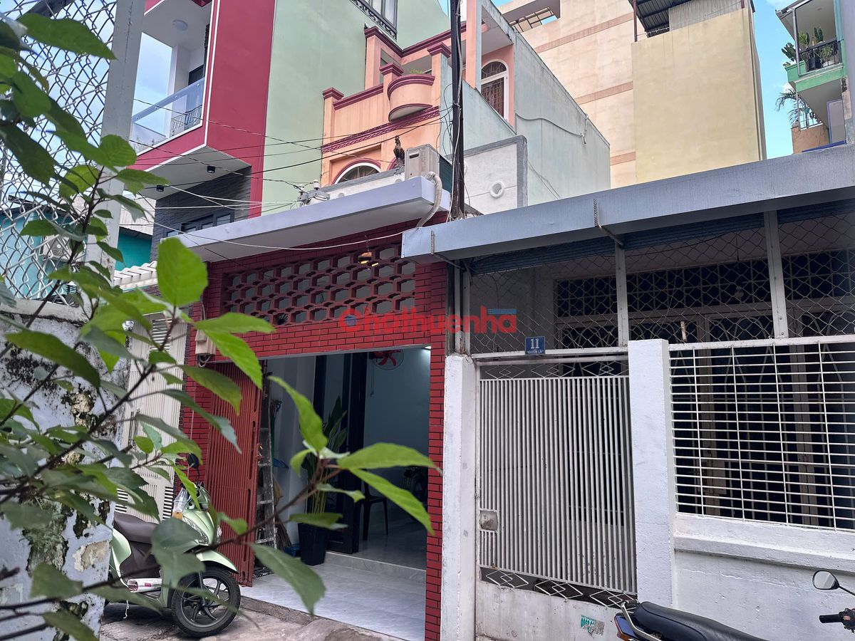 lcho thuê nhà full nội thất. Không gian trầm tĩnh, nhưng bên trong là cả một khoảng trời sáng tạo. Phù hợp gia đình an cư hoặc biến hóa thành café, studio, spa, nail, lớp vẽ, gốm, hay shop đồ si.