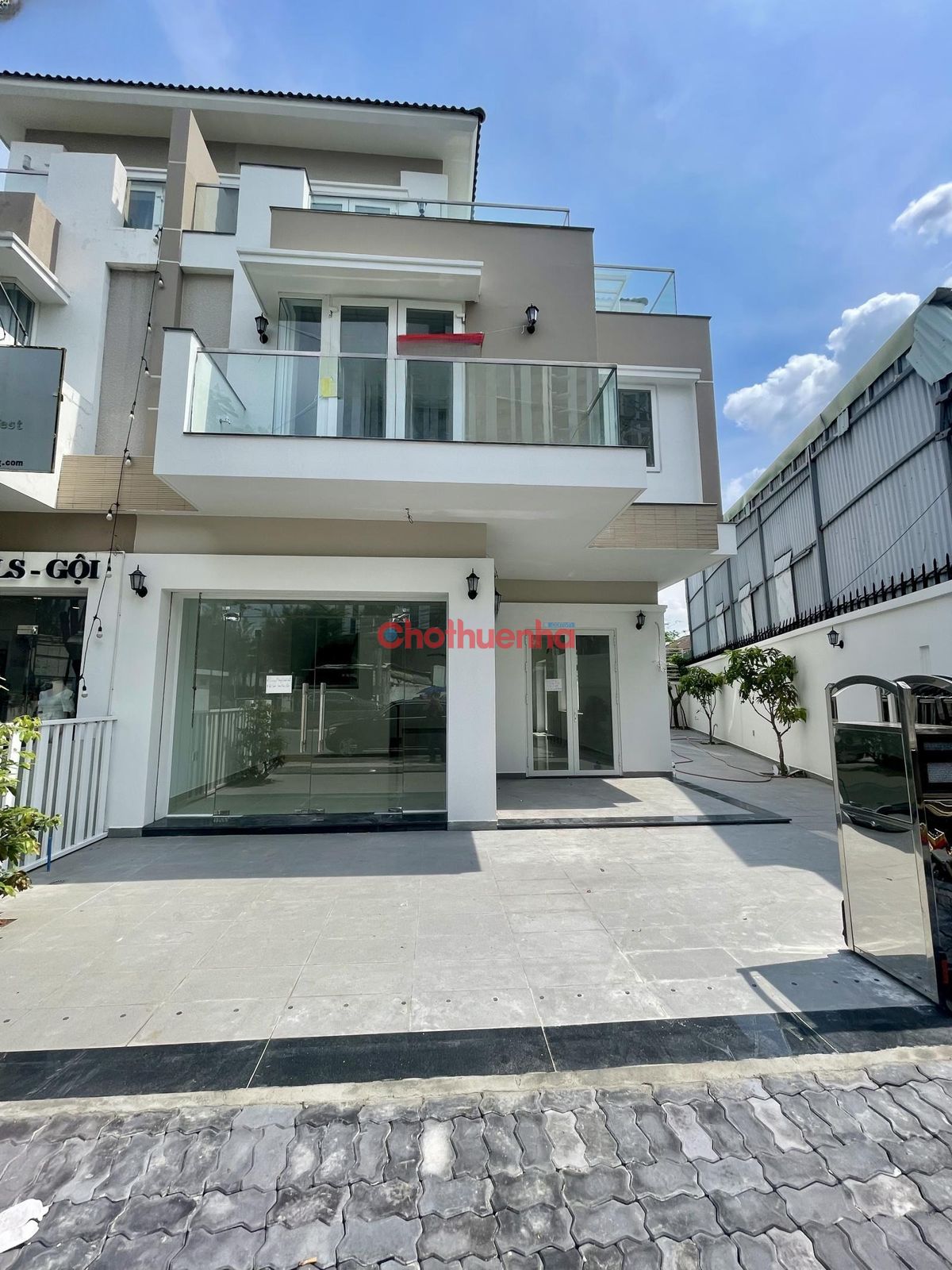 Cho thuê nhà đường Liên Phường, Phước Long B, Quận 9 