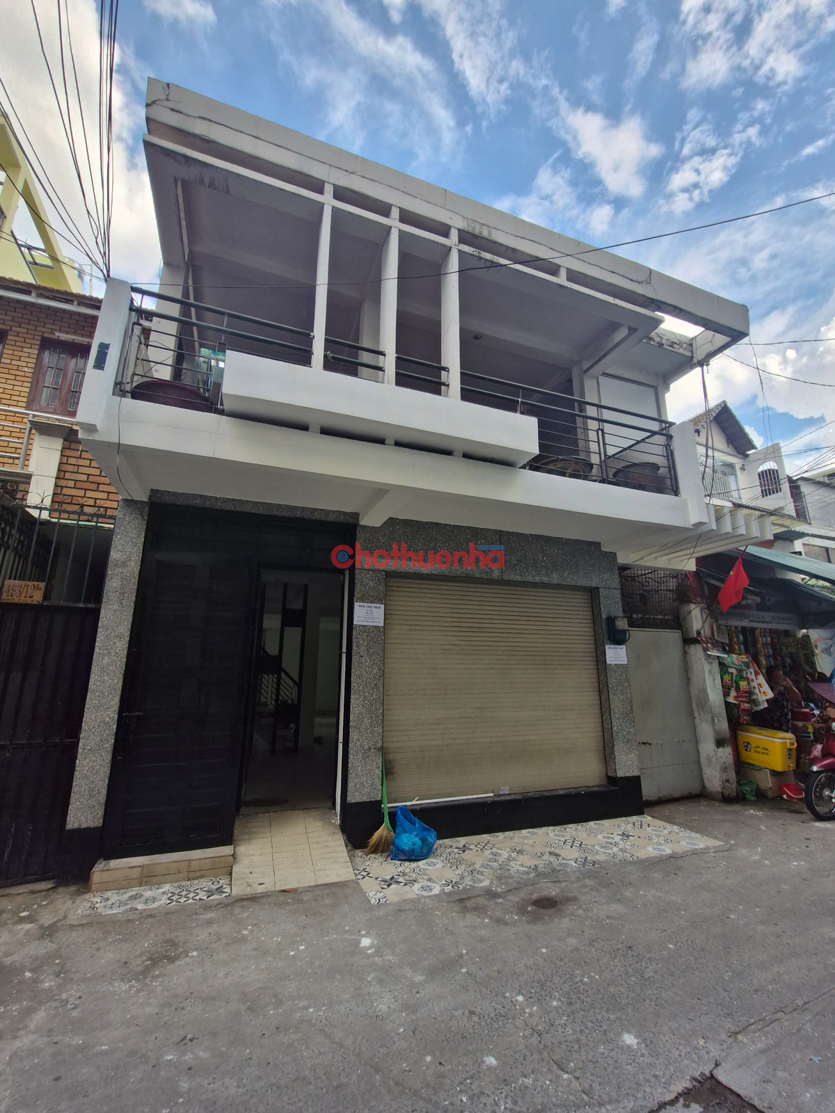 CHO THUÊ NHÀ DIỆN TÍCH LỚN HXH CMT8 – QUẬN 10, GIÁ TỐT